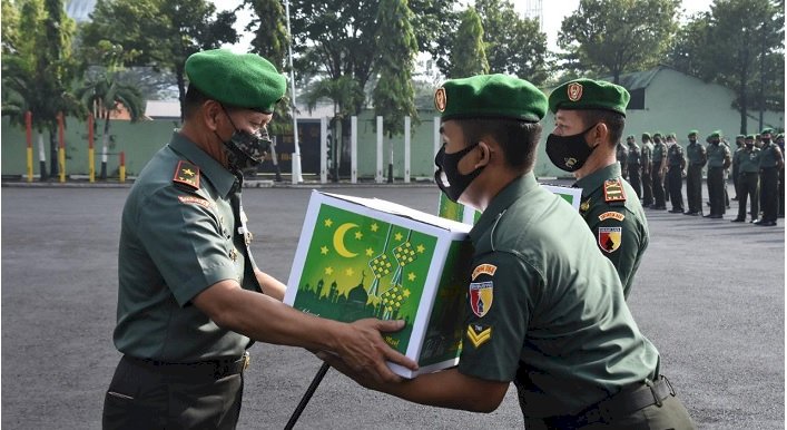 Apel Luar Biasa,  Danrem 084/Bhaskara Jaya Serahkan Bingkisan Lebaran
