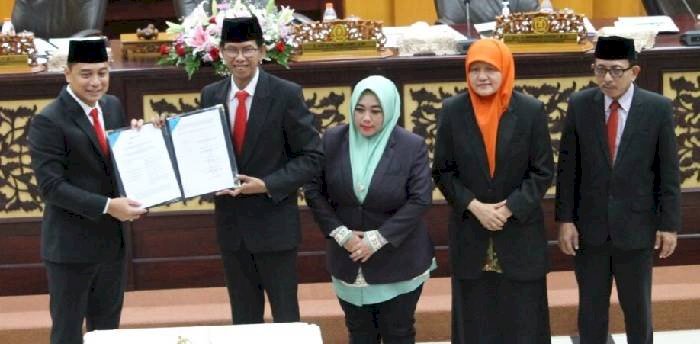 Rapat Paripurna DPRD Surabaya Setujui RPJPD Tahun 2025 - 2045