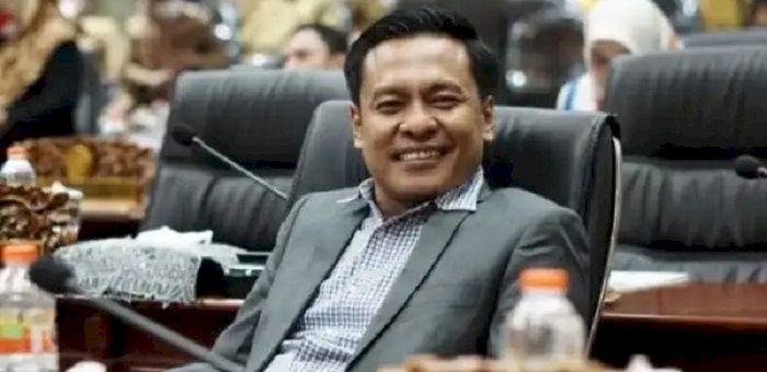 Upaya Tingkatkan PAD, DPRD Surabaya Desak Pemkot Tertibkan Pengusaha Depo Peti Kemas Liar
