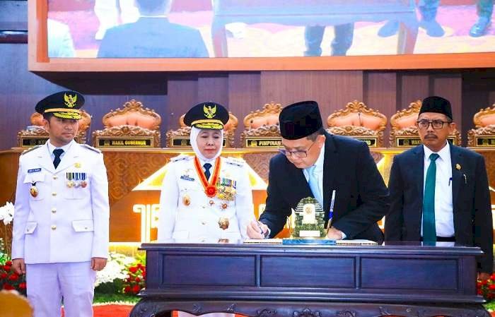 Mantap Paparkan Visi-Misi Pembangunan Jatim 2025-2030, Khofifah Cetuskan 10 Program Quick-Win untuk Tiga Bulan Pertama Kerja