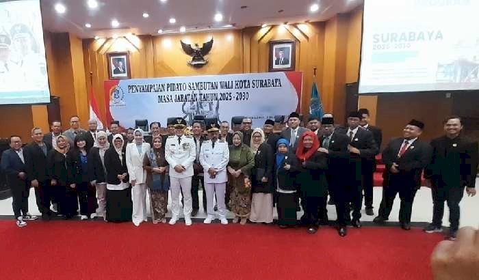 DPRD Surabaya Gelar Rapat Paripurna Pidato Sambutan Wali Kota Surabaya Periode 2025-2030