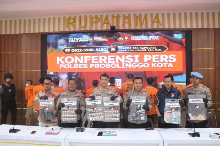 Polres Probolinggo Kota Gagalkan Jaringan Narkoba, 10 Tersangka Ditangkap