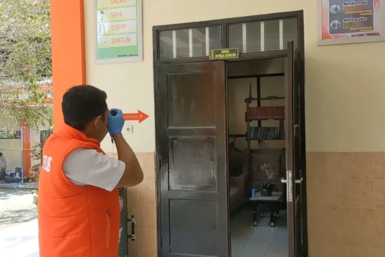 Komplotan Maling Bobol Brankas SMKN 1 Trenggalek