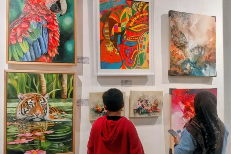 Art Market: Di Balik Indahnya Lukisan, Tersimpan Kisah Perjuangan Seniman