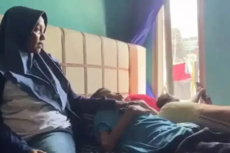 Kasus Santri Lumajang Keracunan Asam Klorida Belum Dilaporkan