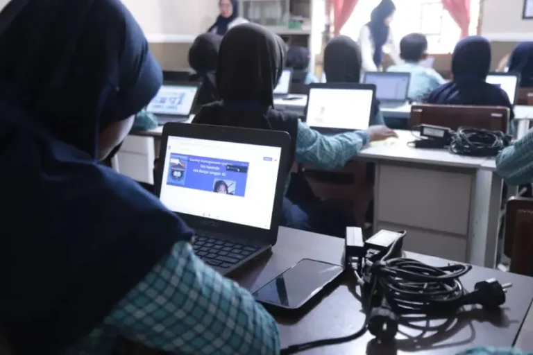 Melek Teknologi, Salah Satu Sekolah Dasar di Jember Jalankan Konsep Digital