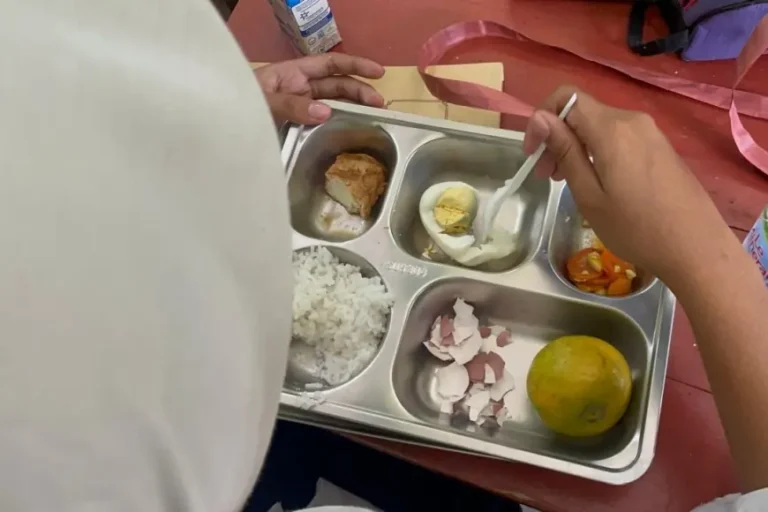 Program Makan Bergizi di Jombang Dihentikan Sementara untuk Evaluasi