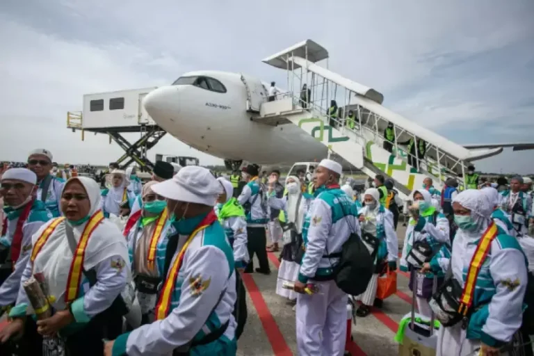Waspadai Tawaran Haji Tanpa Antre, Begini Modusnya