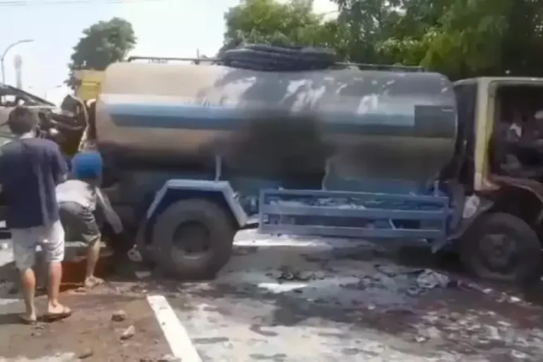Rem Blong, 6 Kendaraan Terlibat Kecelakaan di Jalur Malang–Surabaya