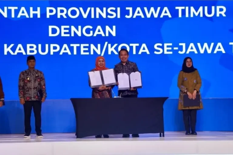 Wujudkan Pembangunan Jawa Timur, Bupati Fawait Teken Nota Restorative Justice di Surabaya