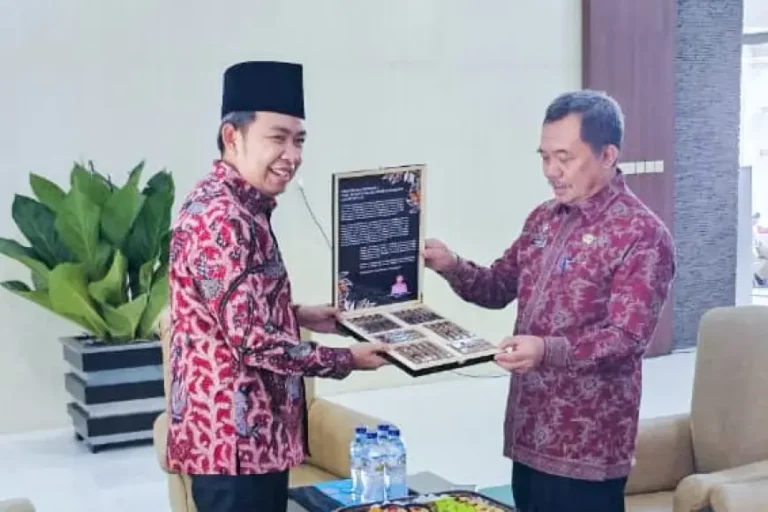 Jember Jadi Contoh Daerah Responsif dan Inovatif, Kemendagri Apresiasi WADUL GUS’e