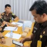 Kejari Kota Madiun lelang 26 HP barang rampasan negara