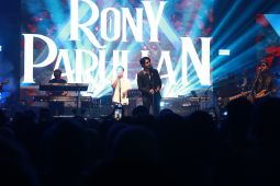 Ubaya, Disbudpar Jatim dan DPRD Jatim gelar konser amal untuk Sumatera