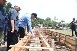 Pemkab minta pihak terkait percepat revitalisasi Alun-Alun Sidoarjo