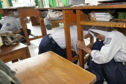 BPBD Kota Madiun edukasi kesiapsiagaan bencana gempa di sekolah