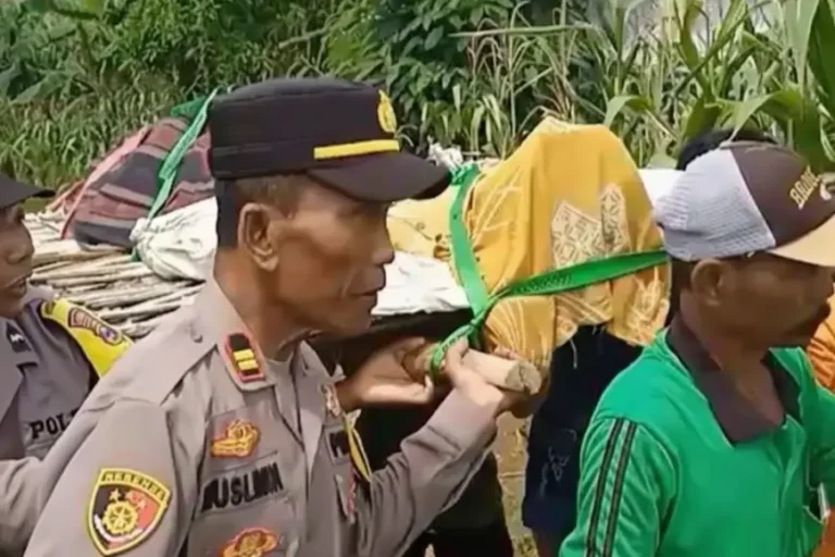 Petani Lansia Asal Lamongan Tewas di Hutan Cendoro Mojokerto, Evakuasi Berlangsung Dramatis