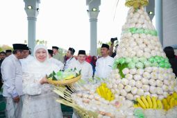 Khofifah ajak masyarakat perkuat kesalehan sosial sambut Ramadhan