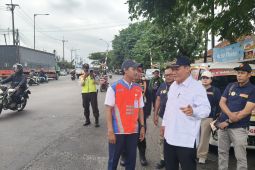 Anggota DPR tinjau perlintasan sebidang di Tanggulangin Sidoarjo