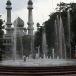 Ngabuburit di Alun-alun Kota Malang