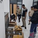 Jelang Ramadhan, Polres Pamekasan sita ratusan botol miras