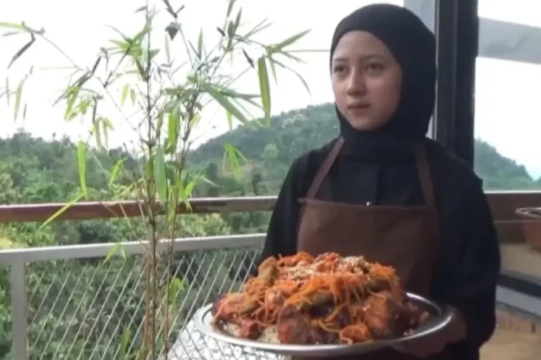 Ayam Bakar Rempah Khas Timur Tengah, Spesial Sambut Ramadan di Jombang