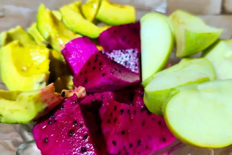 7 Jenis Makanan yang Membantu Tubuh Tetap Kuat Menjalani Puasa Seharian