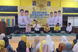 Golkar Surabaya gelar seminar puasa sehat