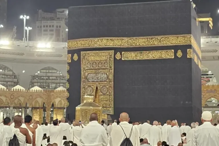 58.000 Jemaah Umrah Indonesia Masih di Arab Saudi, Sejumlah Keberangkatan Ditunda