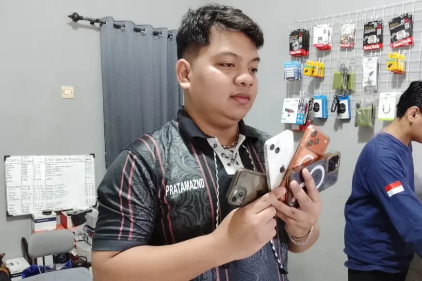 Lebaran 2026, Omzet Persewaan iPhone di Tulungagung Melonjak Hingga 100 Persen