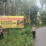 Polres Bojonegoro pasang imbauan untuk antisipasi kecelakaan