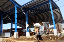 Relokasi pedagang pasar induk Gadang