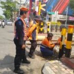 KAI Daop Madiun lakukan sterilisasi di emplasemen Stasiun Tulungagung