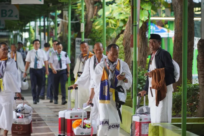 5 Hari, 5.252 Jemaah Haji Embarkasi Surabaya Telah Diberangkatkan ke Tanah Suci