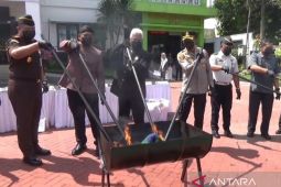 Kejari Ngawi musnahkan barang bukti 41 perkara berkekuatan hukum tetap