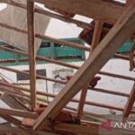 Pascaangin kencang, belajar mengajar di Pangelen Sampang dilakukan bergantian