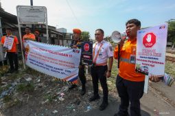 Sosialisasi keselamatan berlalu lintas di perlintasan