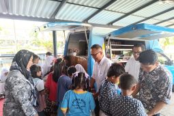 Pemkot Surabaya tambah empat mobil perpustakaan