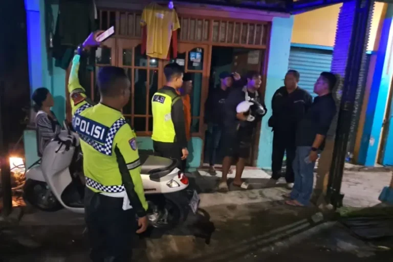 Pemuda di Jombang Alami Luka Bakar dan Amputasi Tangan Usai Main Petasan Malam Takbir
