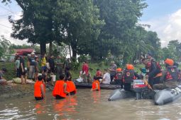 DLH Surabaya tindak tegas pembuang limbah kurban ke sungai