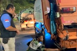 Pemkot Surabaya perketat pengawasan truk pengangkut sampah
