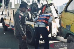 Usai dikeluhkan warga, Jalan Nias Surabaya ditata total oleh pemkot