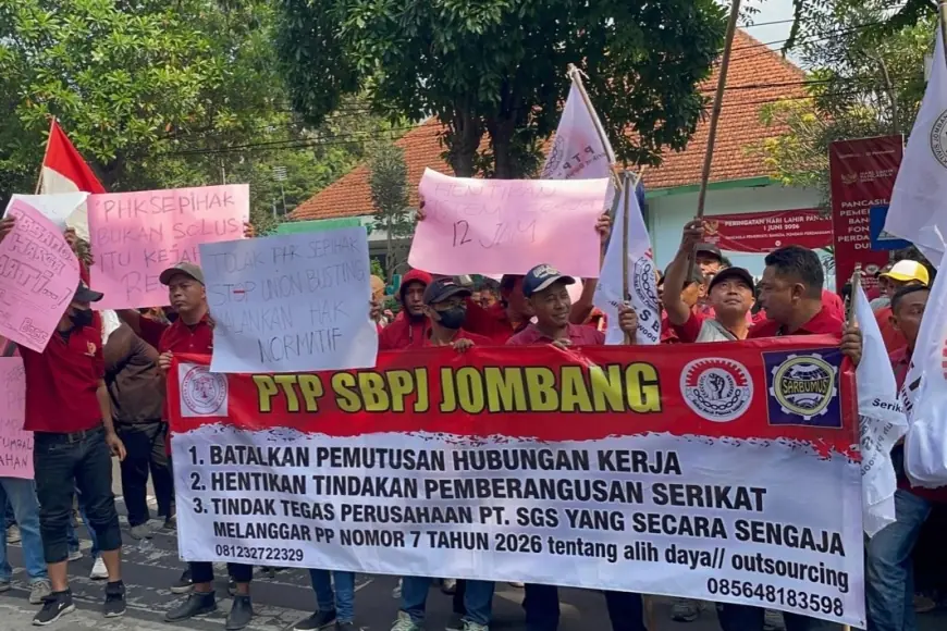 Buruh PT SGS Jombang Tolak PHK dan Kebijakan Cicil Pesangon