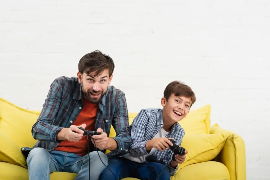 Bermain Game dengan Anak: Harus Mengalah atau Tega Menang demi Melatih Mental?