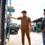 Pemkab Sidoarjo percepat betonisasi Jalan Tambakcemandi