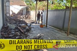 Kantor TN Meru Betiri Jember terbakar diduga akibat korsleting listrik