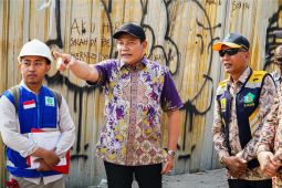Pemkab Sidoarjo percepat pembangunan "frontage road" Waru-Buduran