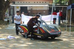 Puluhan mobil siap bersaing di Kontes Mobil Hemat Energi 2026