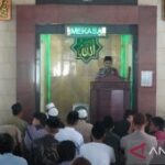 Polres kampanyekan perang lawan narkoba melalui Jumat Keliling
