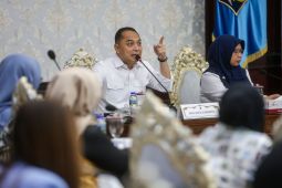 Wali Kota Eri Cahyadi larang sekolah lakukan pungutan pada siswa